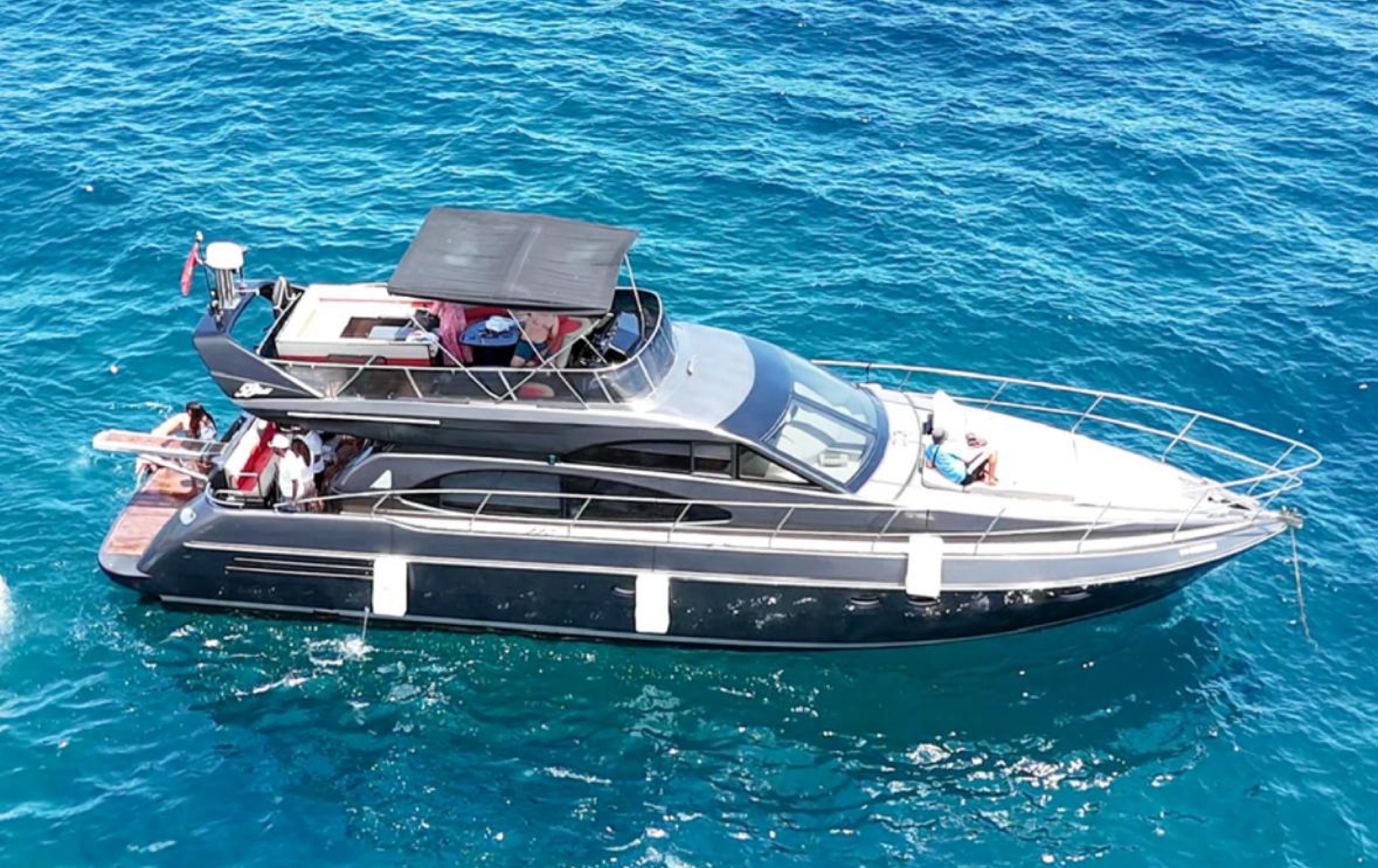 Azimut 58